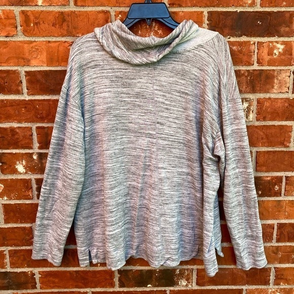 Livi Active Womens 22/24 Cowl Neck Gray Knit Pullover Sweater - Picture 4 of 8